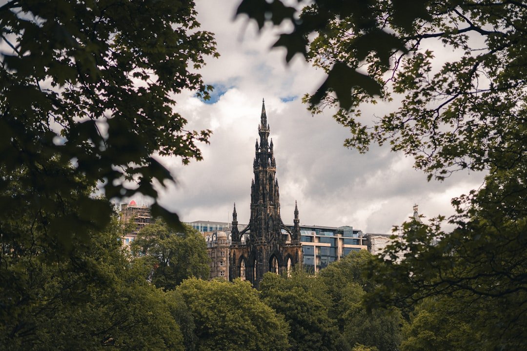 Digital Memorial Glasgow: Honoring Loved Ones Online