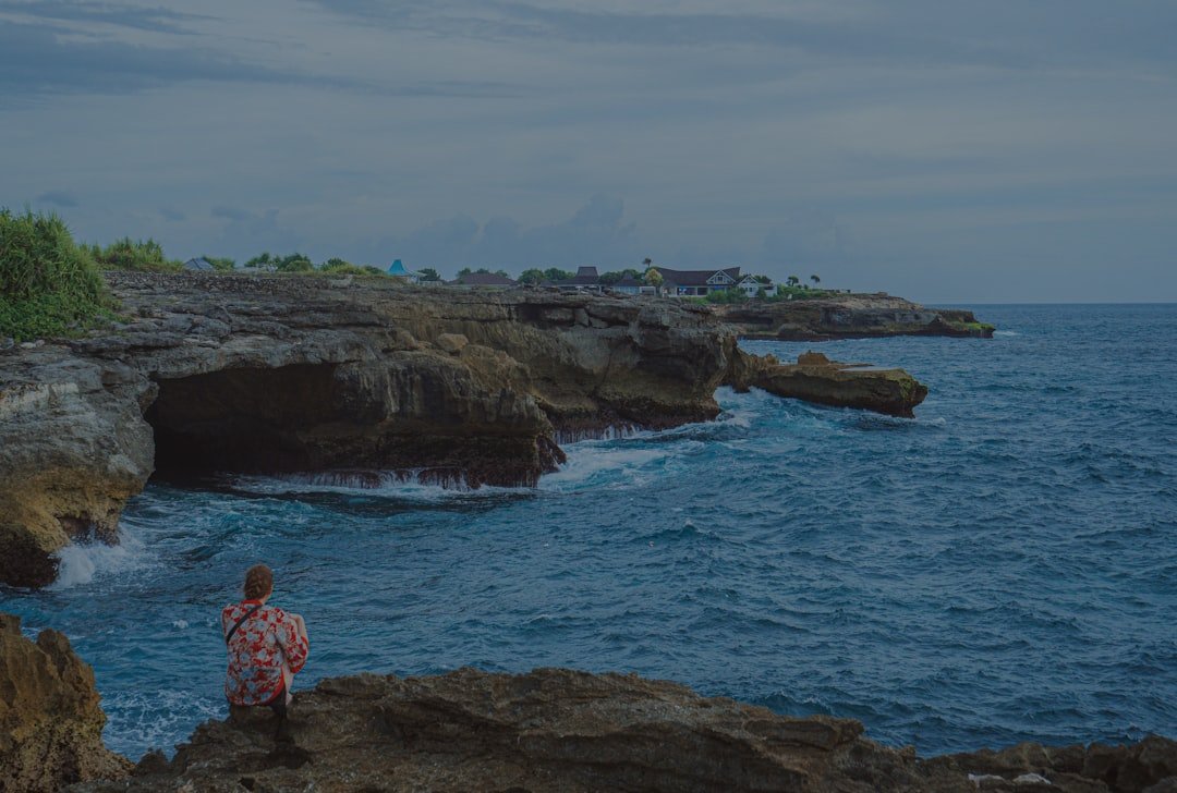 Navigating Grief During Travel: A Guide to Grief Processing