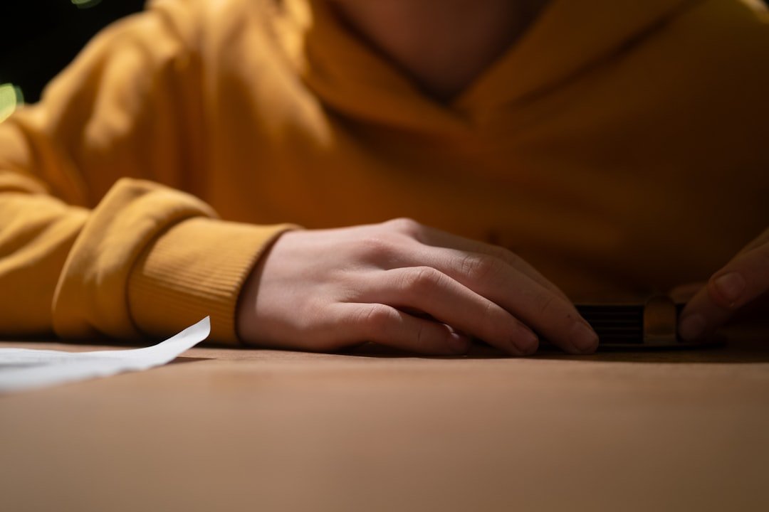 Writing heartfelt goodbye letter to a loved one who passed.